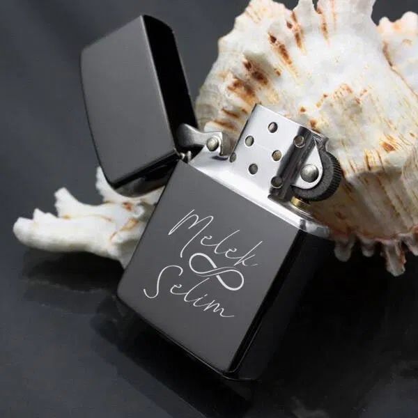 Zippo Çakmak Hediyelik İsim Yazdırılabilir