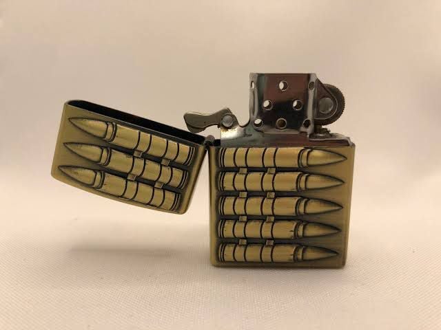 Zippo Mermi İşlemeli Çakmak